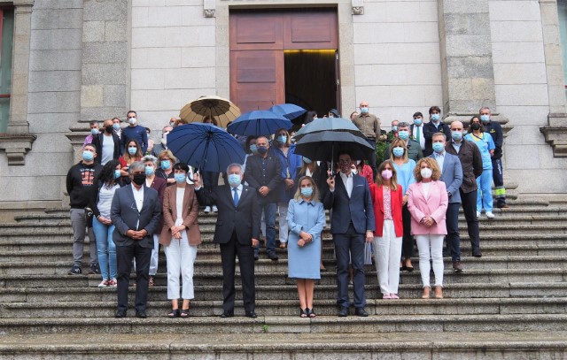 Minuto de silencio no Parlamento de Galicia en repulsa contra a violencia machista